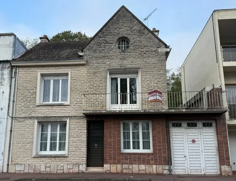 Photo 1