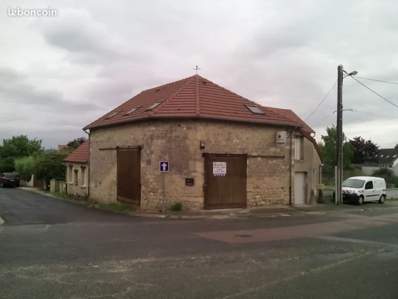 Photo 1
