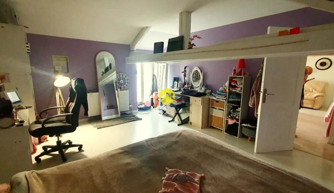 Photo 7