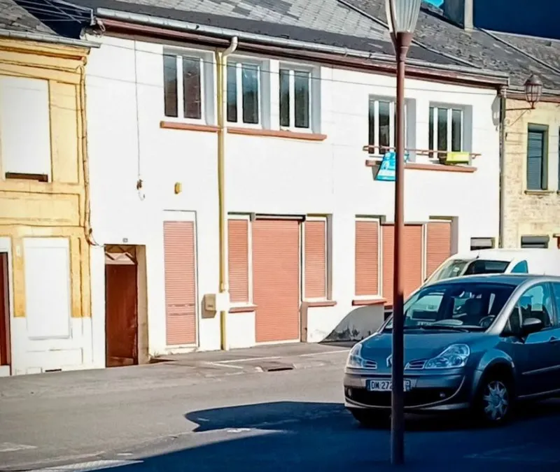 Photo 1