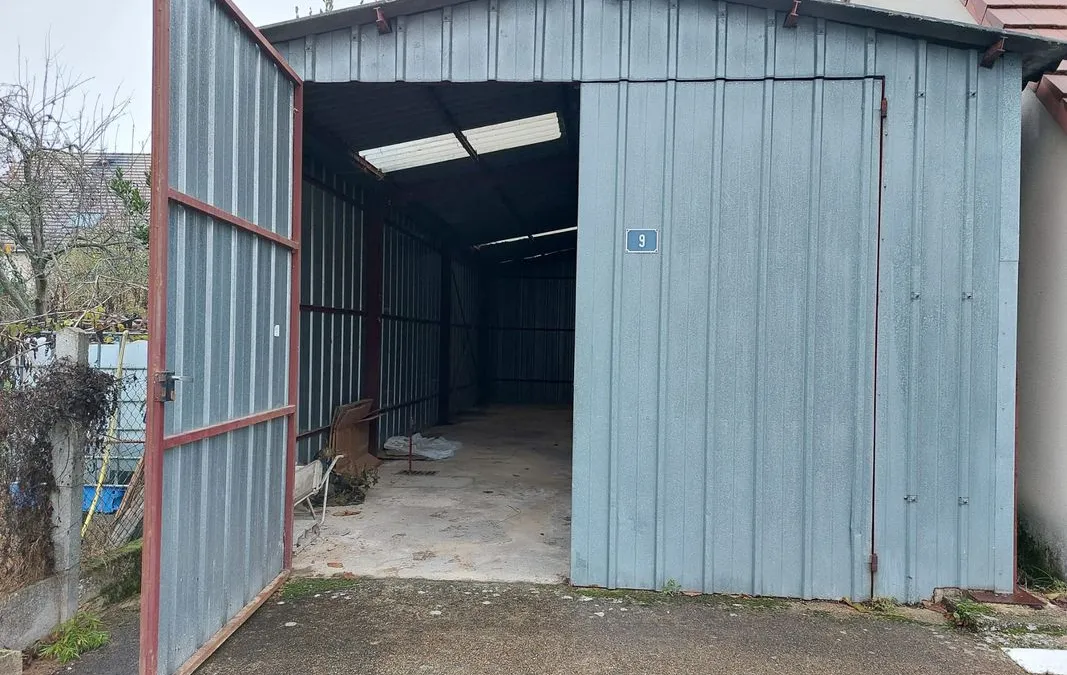 Photo 1