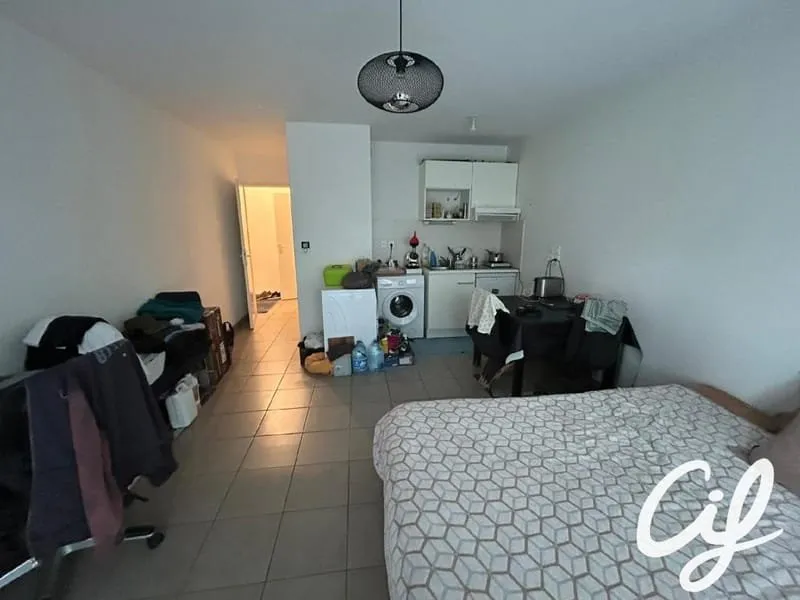 Photo 1