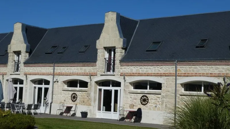 Photo 1