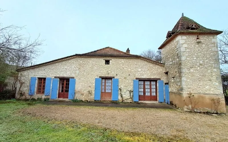 Photo 1