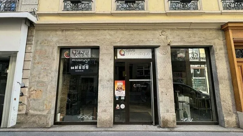 Photo 1