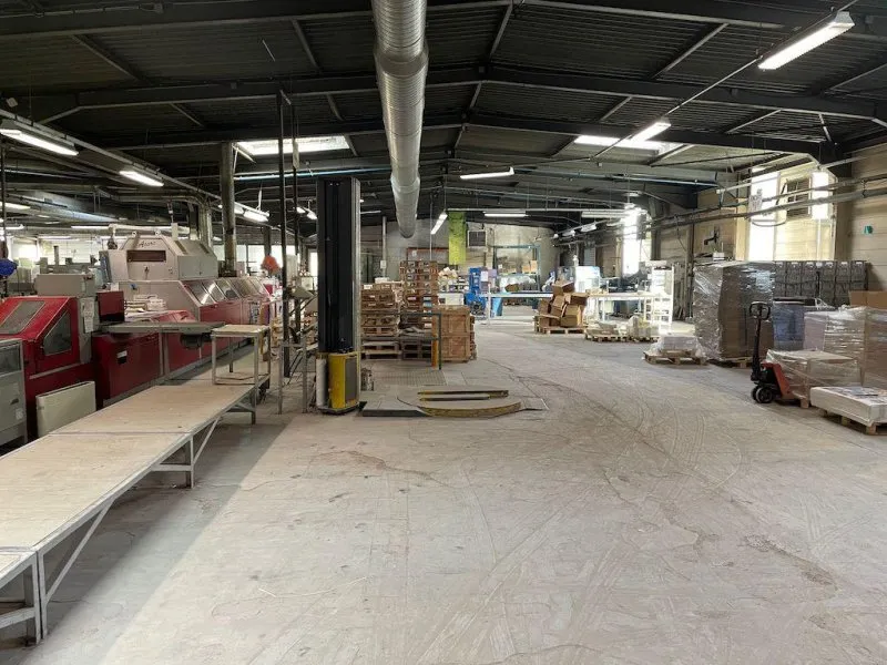 Photo 1