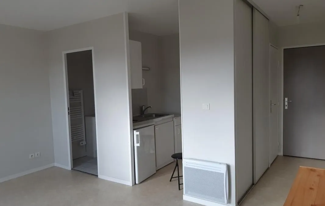 Photo 1