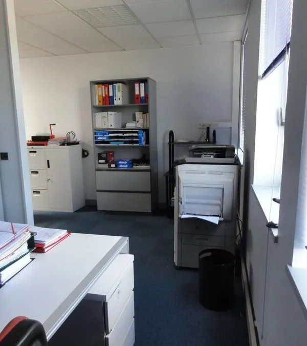 Photo 1