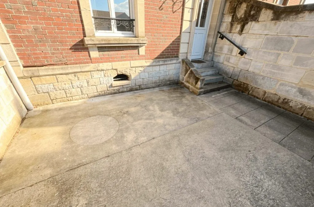 Photo 3