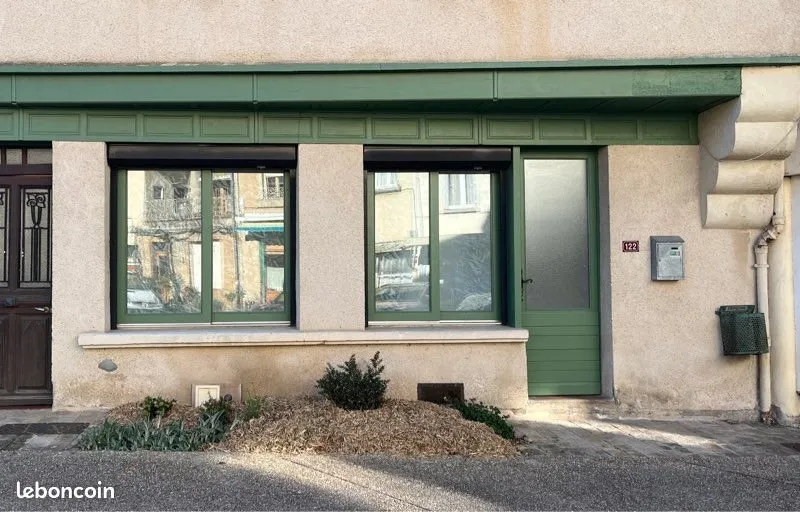 Photo 1