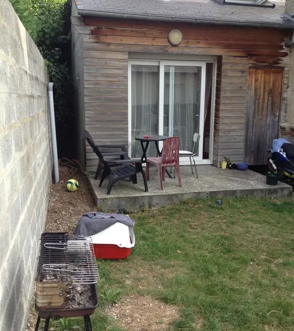 Photo 1