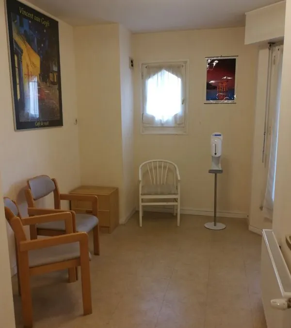 Photo 1