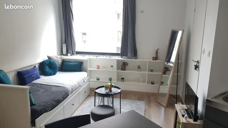 Photo 1