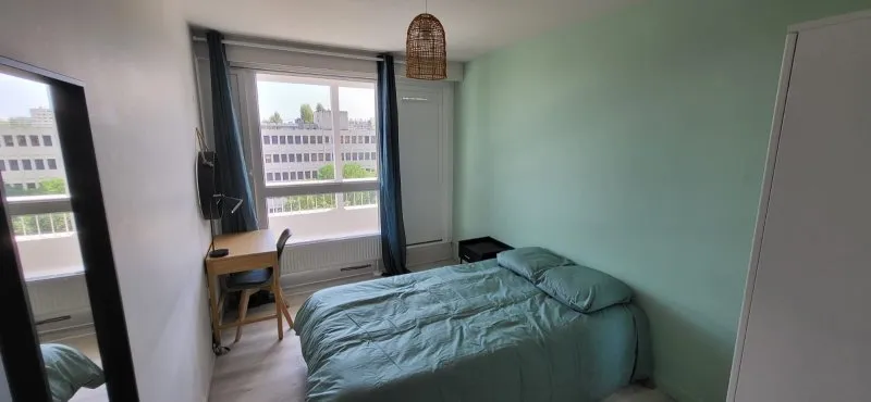 Photo 1