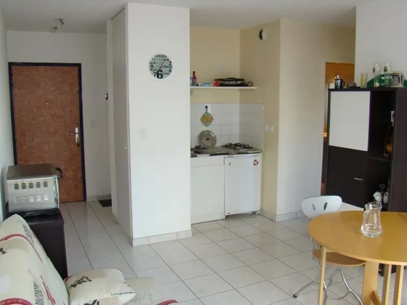 Photo 1