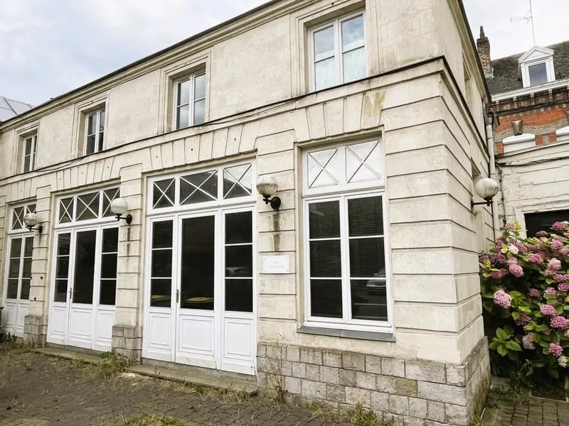 Photo 1