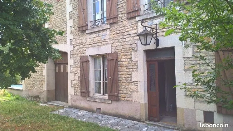 Photo 1