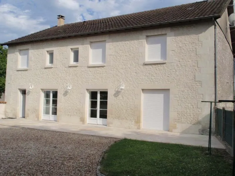 Photo 1
