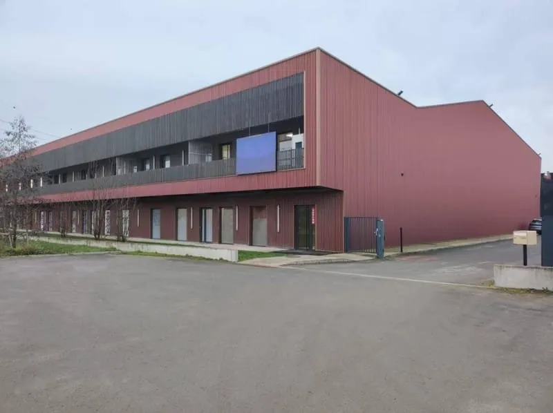 Photo 1