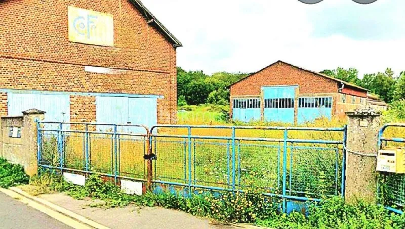 Photo 1