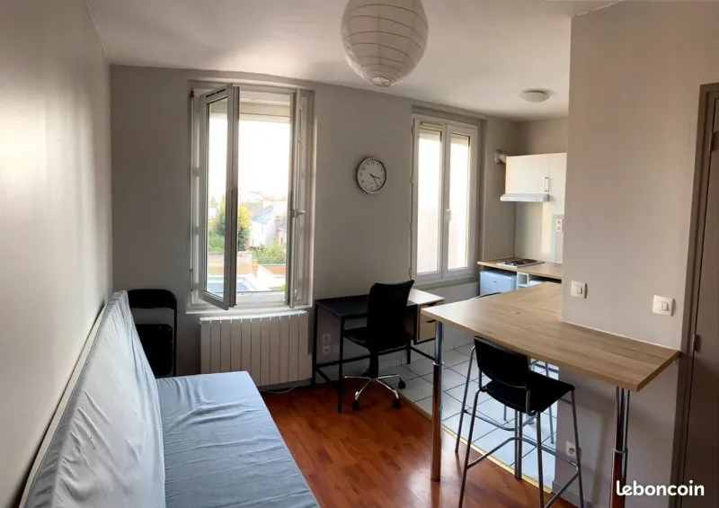 Photo 1