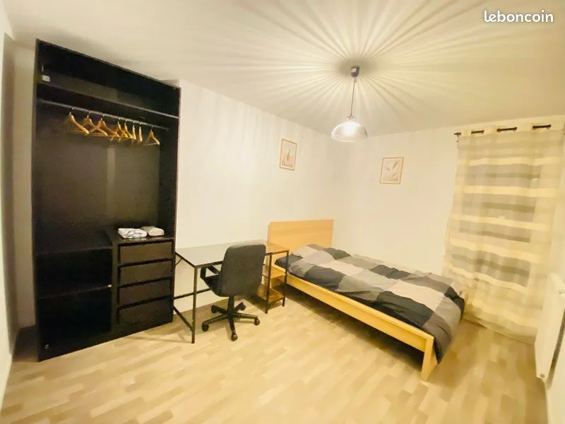 Photo 3