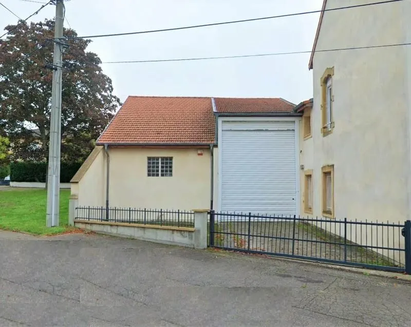 Photo 1