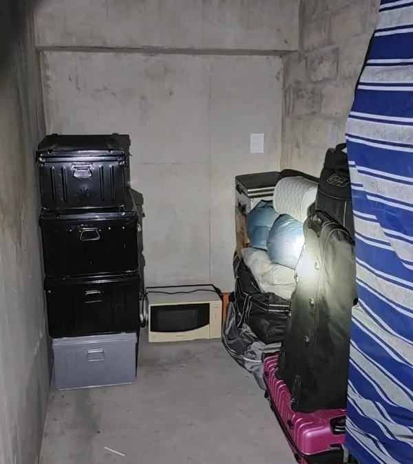 Photo 1
