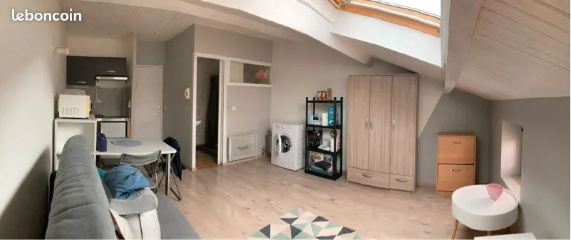 Photo 1