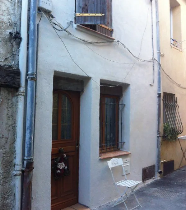 Photo 1