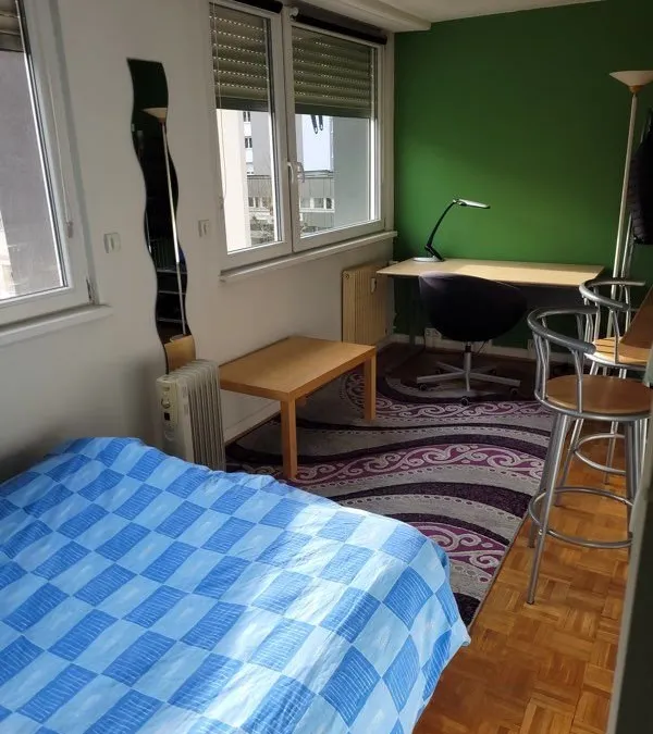 Photo 1