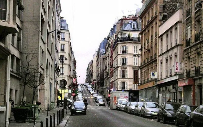 Photo 1