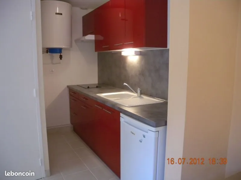 Photo 1