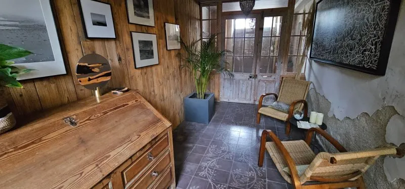 Photo 8