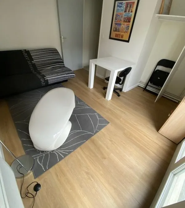 Photo 1