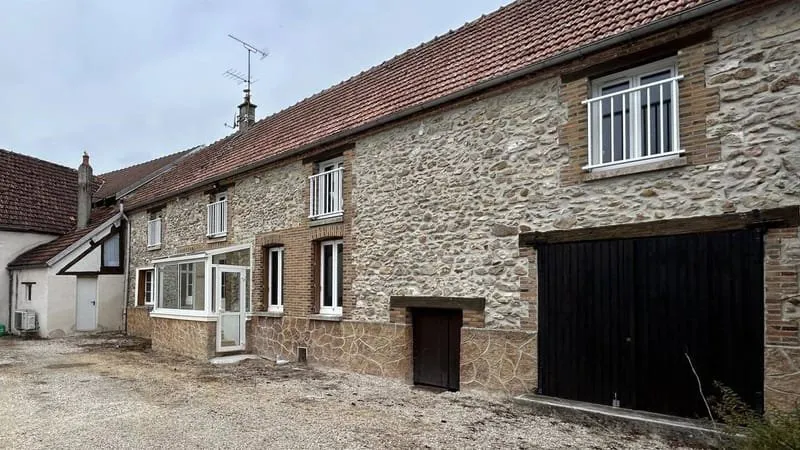 Photo 1