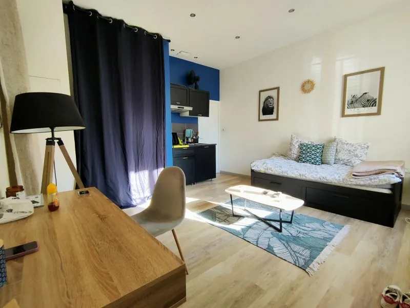 Photo 1