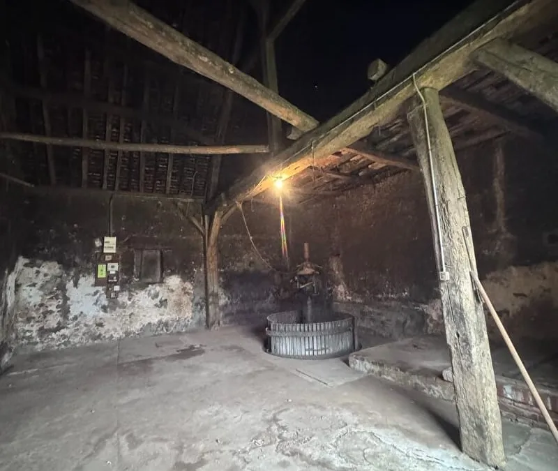 Photo 2