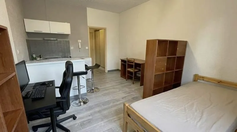 Photo 2