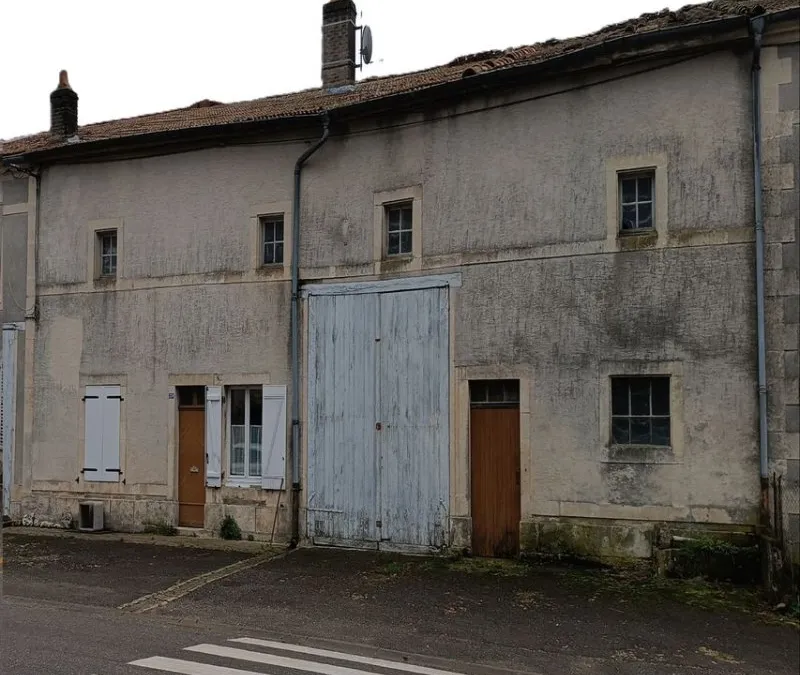 Photo 1
