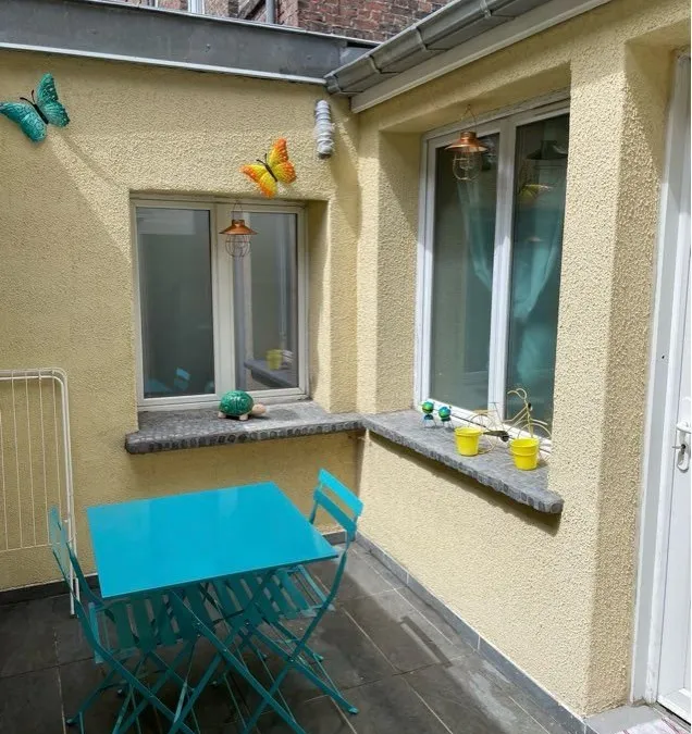 Photo 1