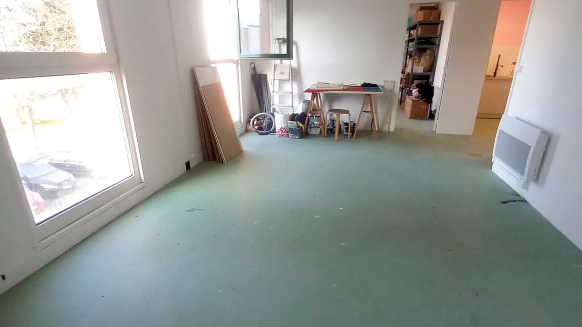 Photo 2