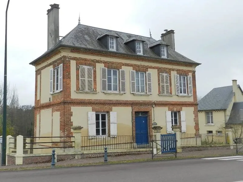 Photo 1