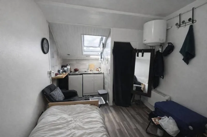 Photo 1
