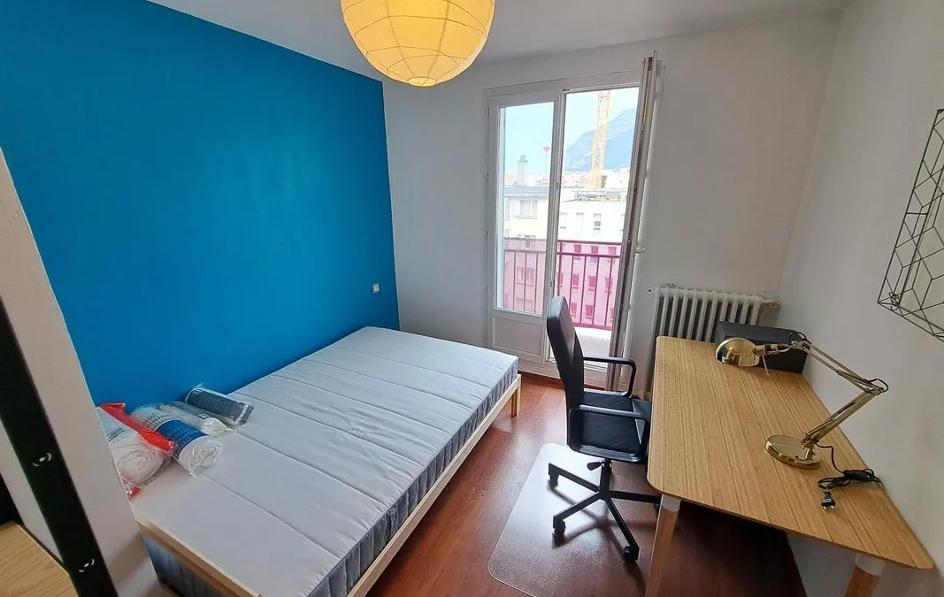 Photo 9