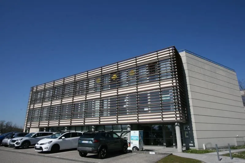 Photo 2