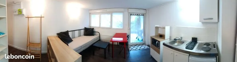 Photo 1