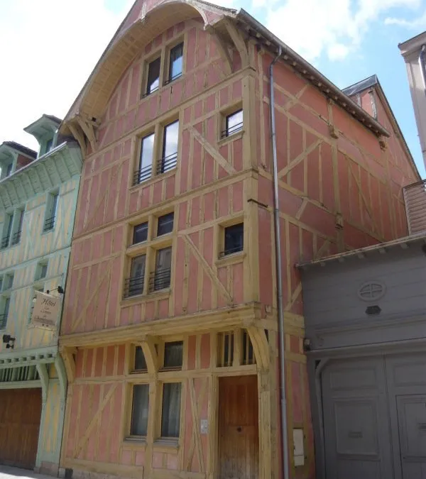 Photo 1