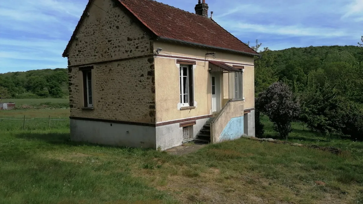 Photo 1