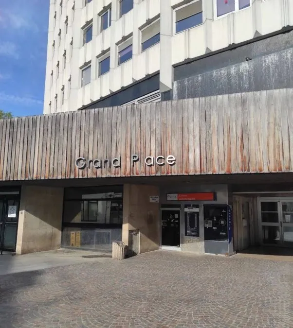 Photo 1